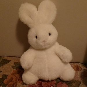 Mary Meyer white bunny 1995